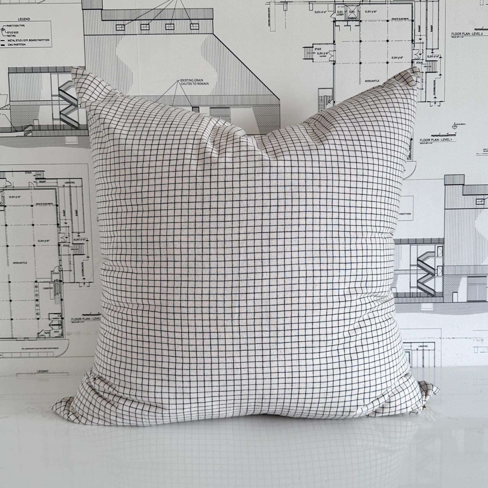 Patel 20" Pillow