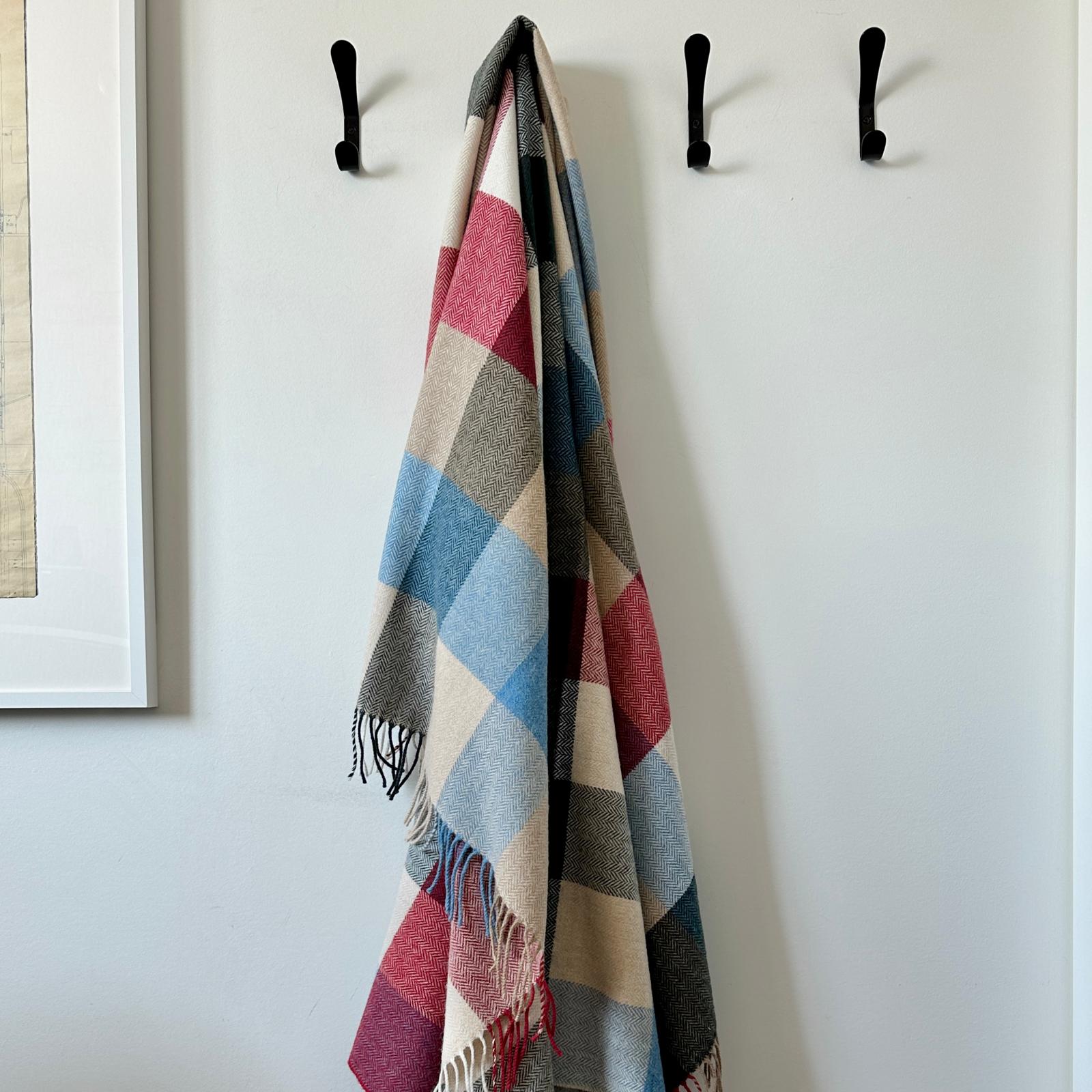 Luxury Lambswool Throw - Woodlands Avenue