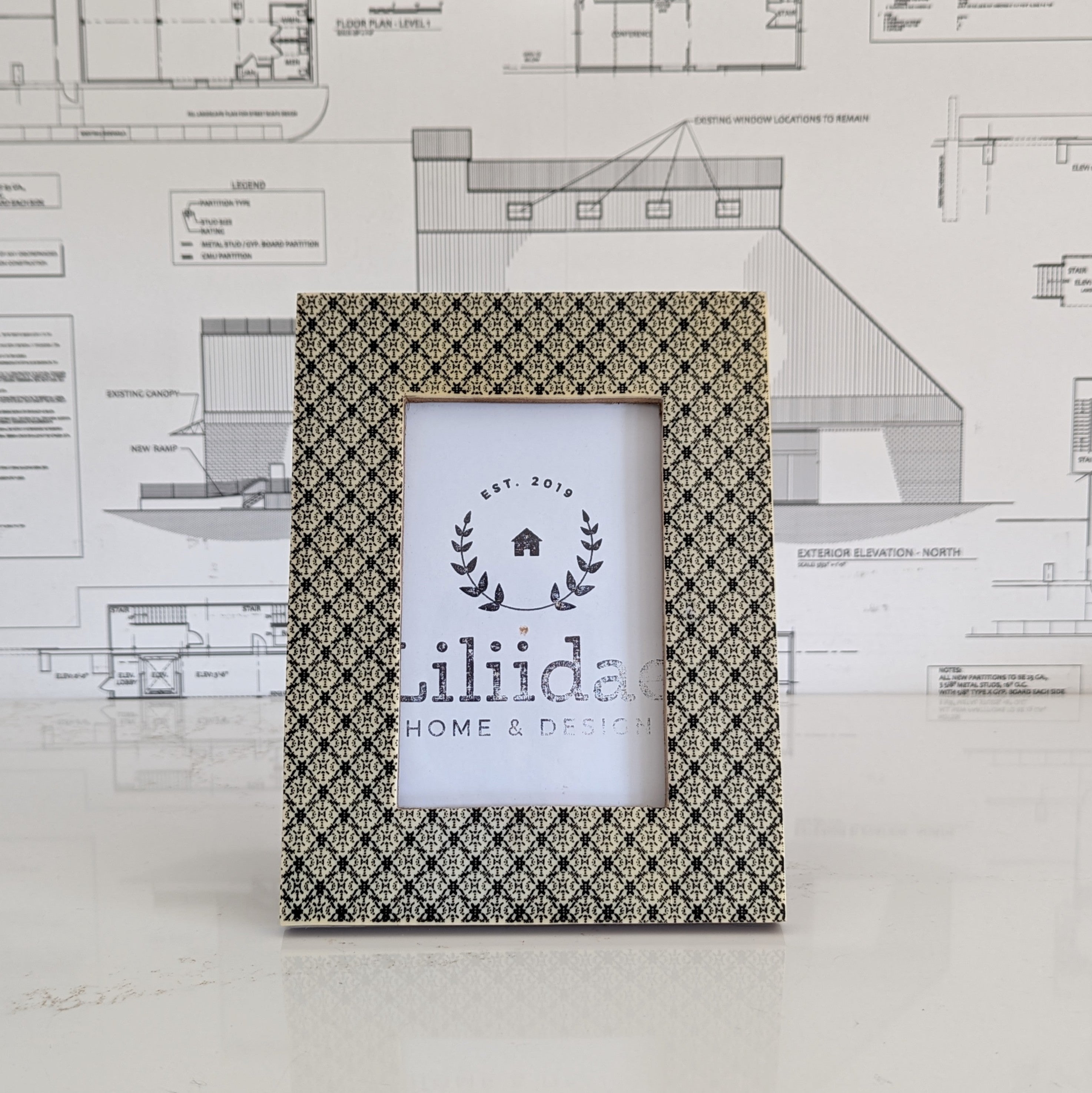 Patterned Photo Frame