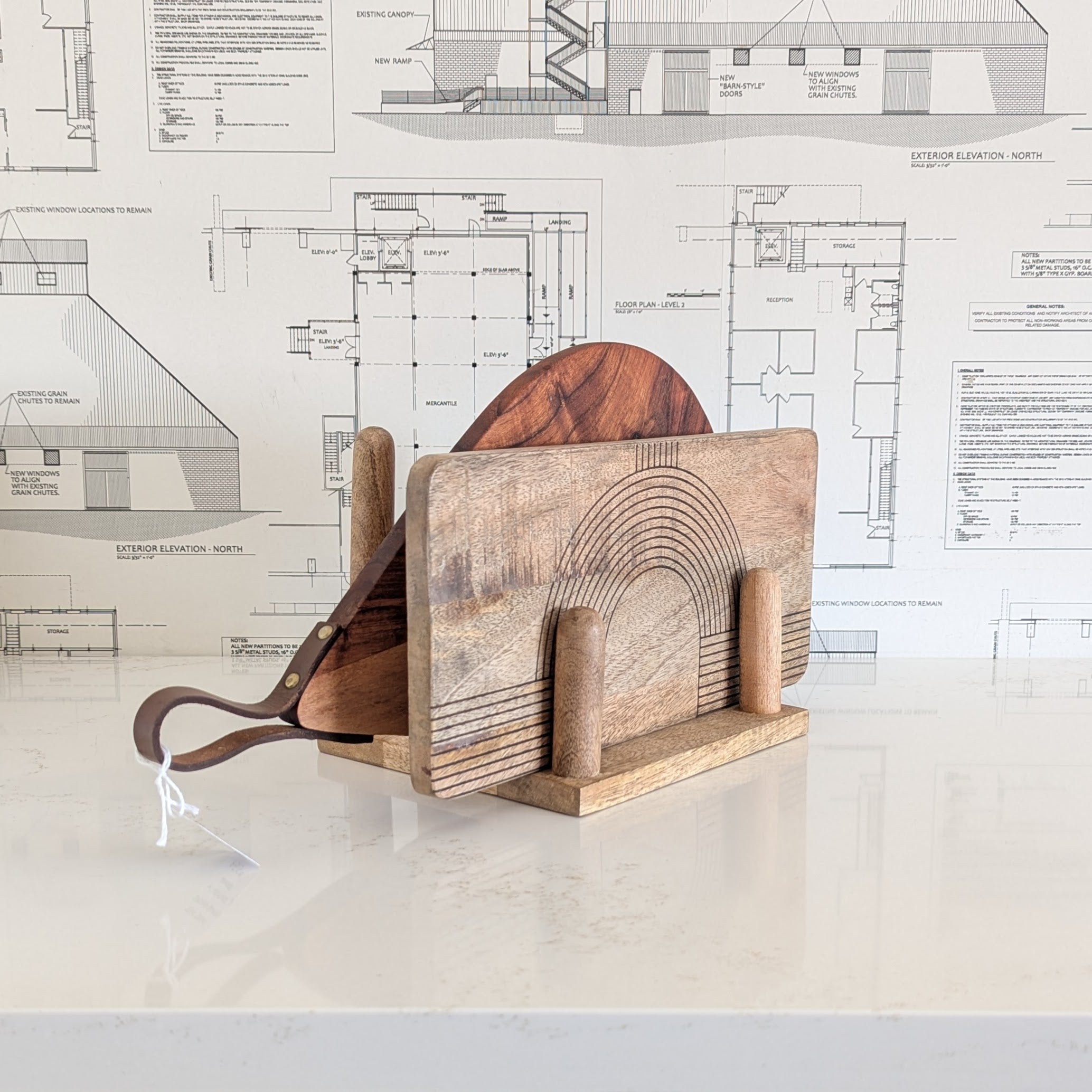 Plate Stand