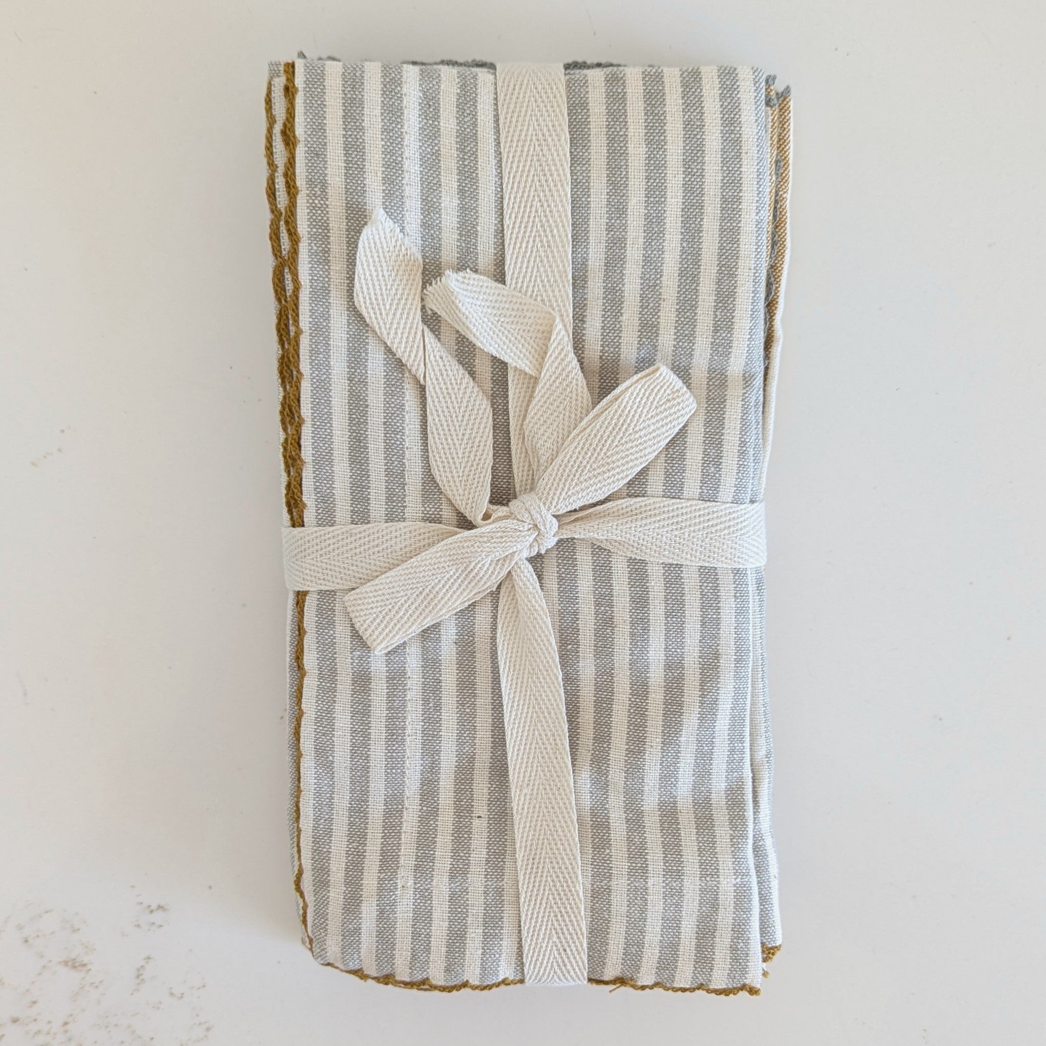Stripe & Scallop Napkins