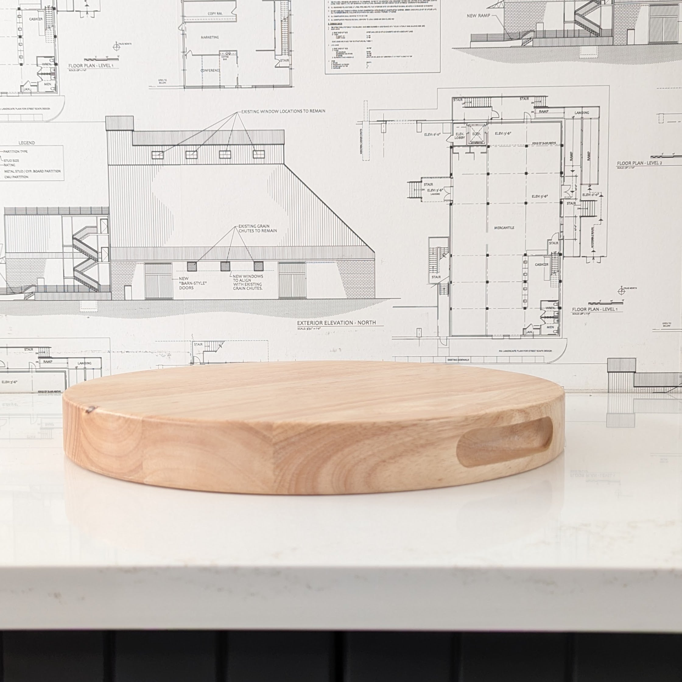 Deep Dish Cutting Board