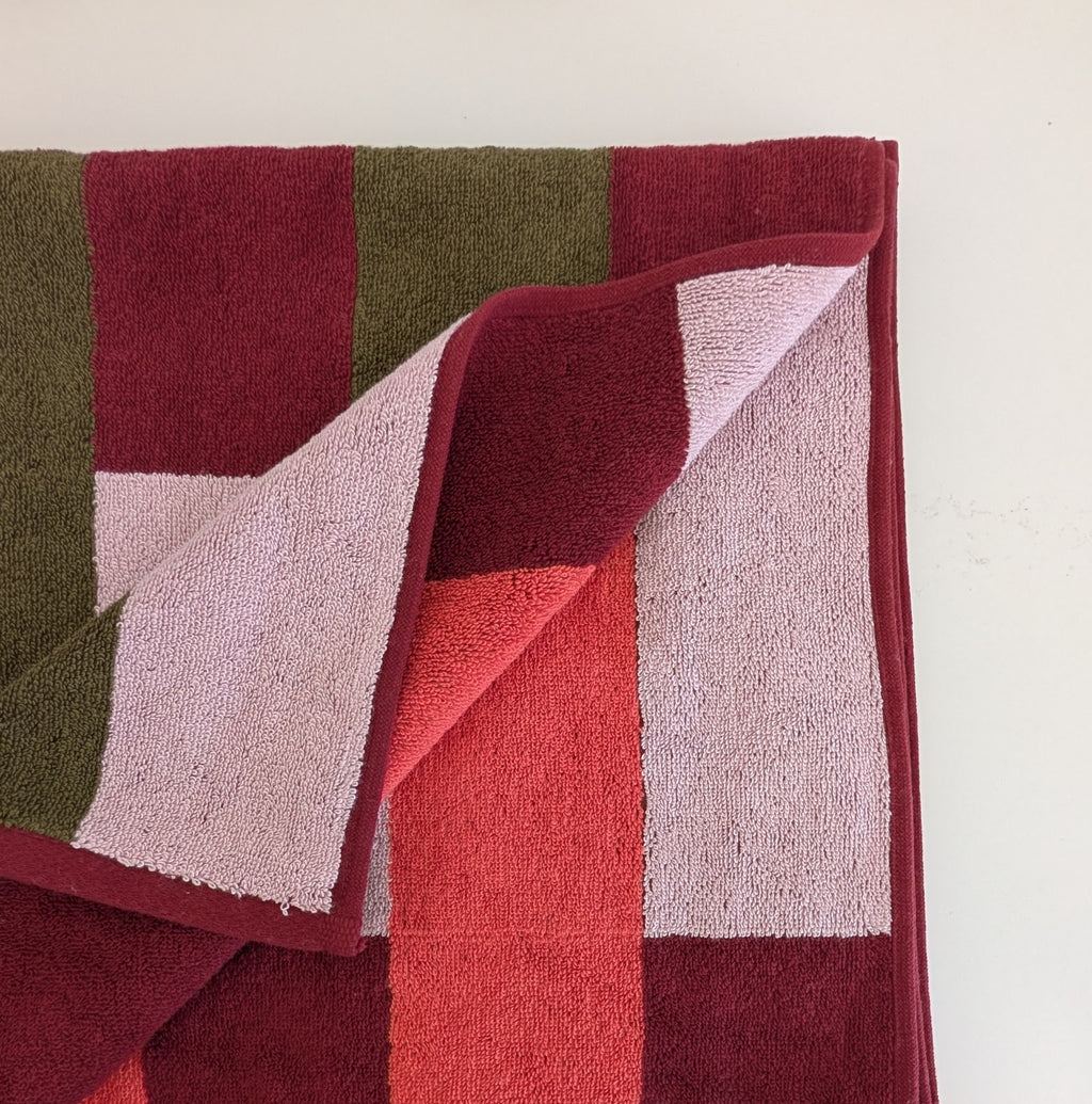 Stretch Bath Towel - Stripe