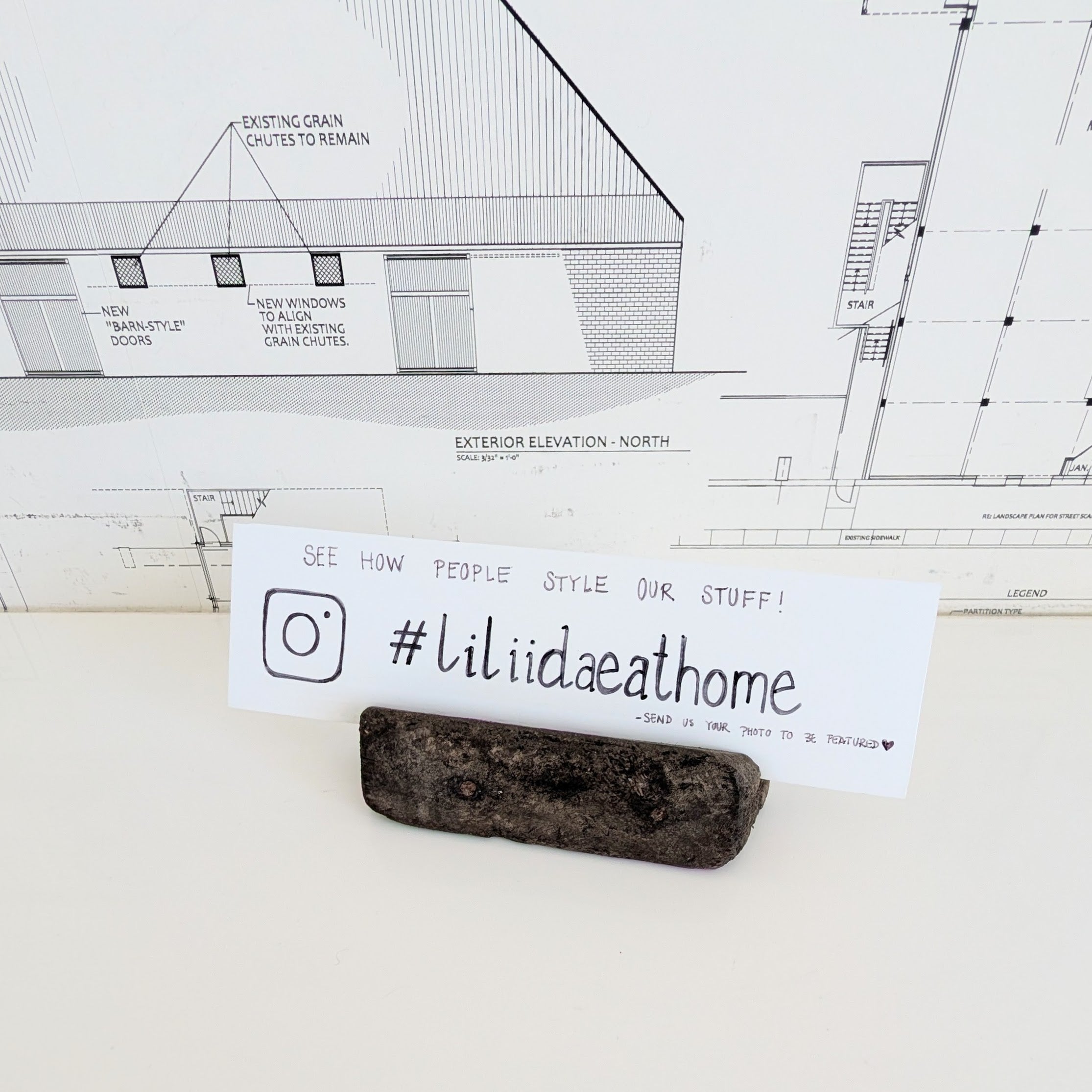 Wooden Place Card Holder