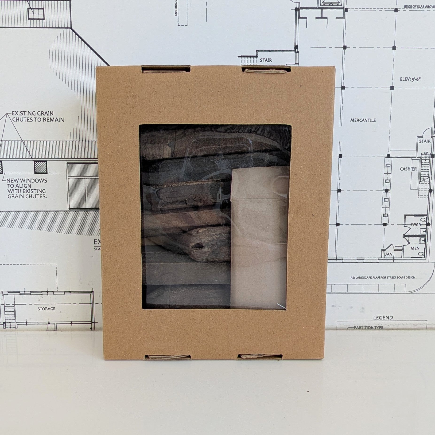 Wooden Place Card Holder