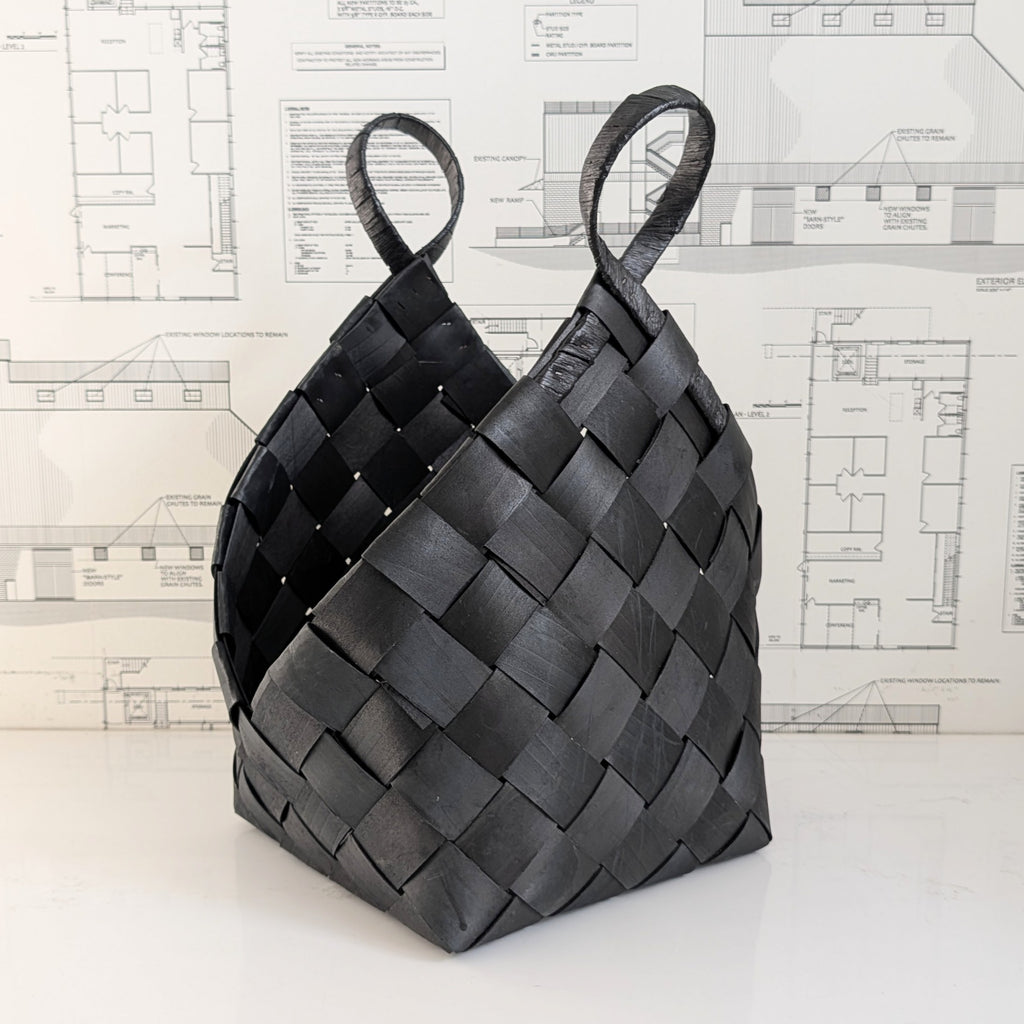 Black Basket w/ Handles
