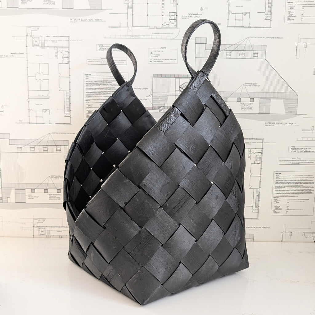 Black Basket w/ Handles