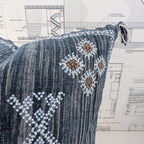 Custus Silk 20x20 Pillow