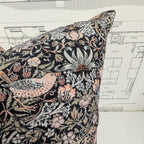 Enchanting Vine 18x18 Pillow