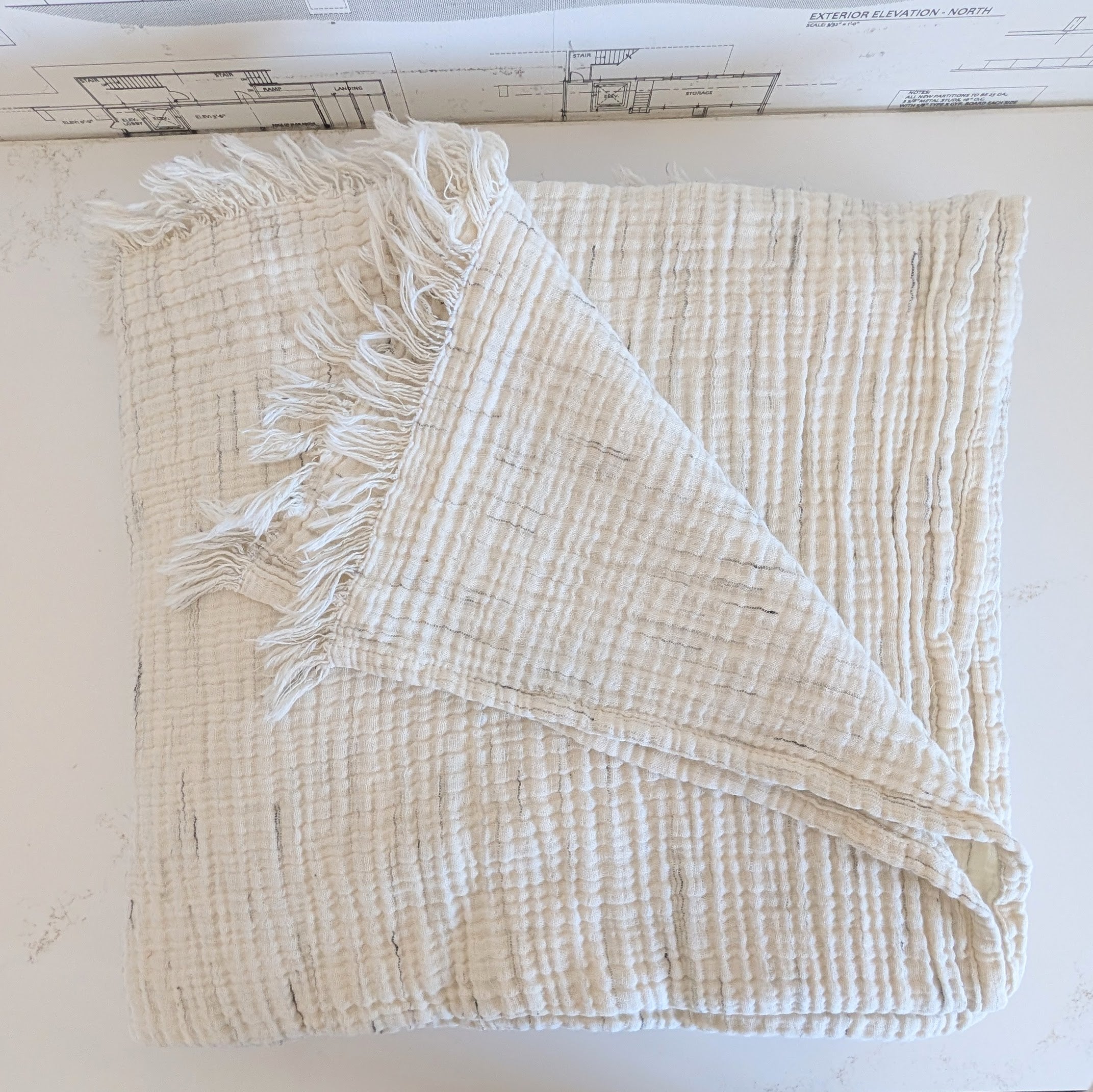 Crinkle Bed Cover