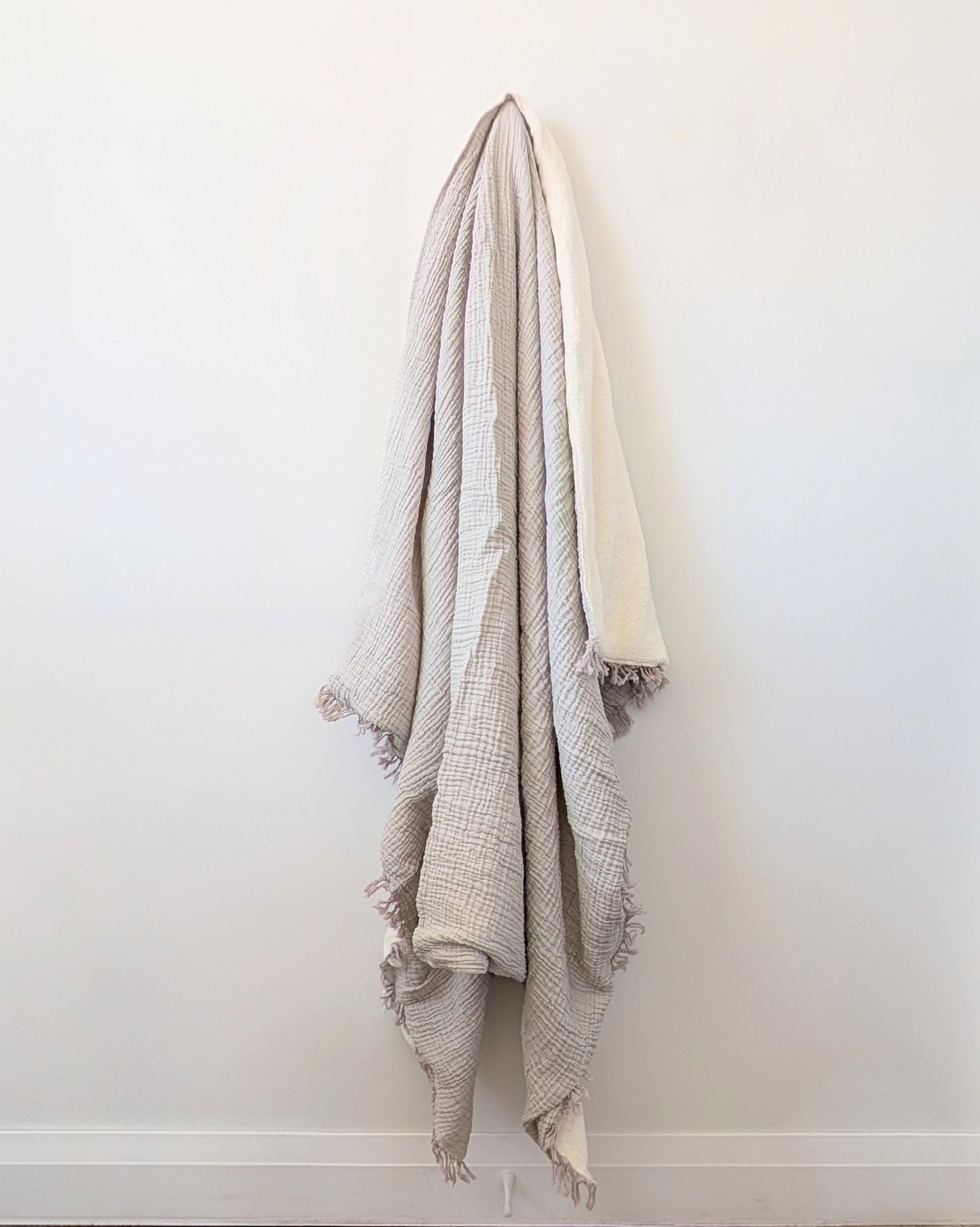 Crinkle Fleece-Lined Throw