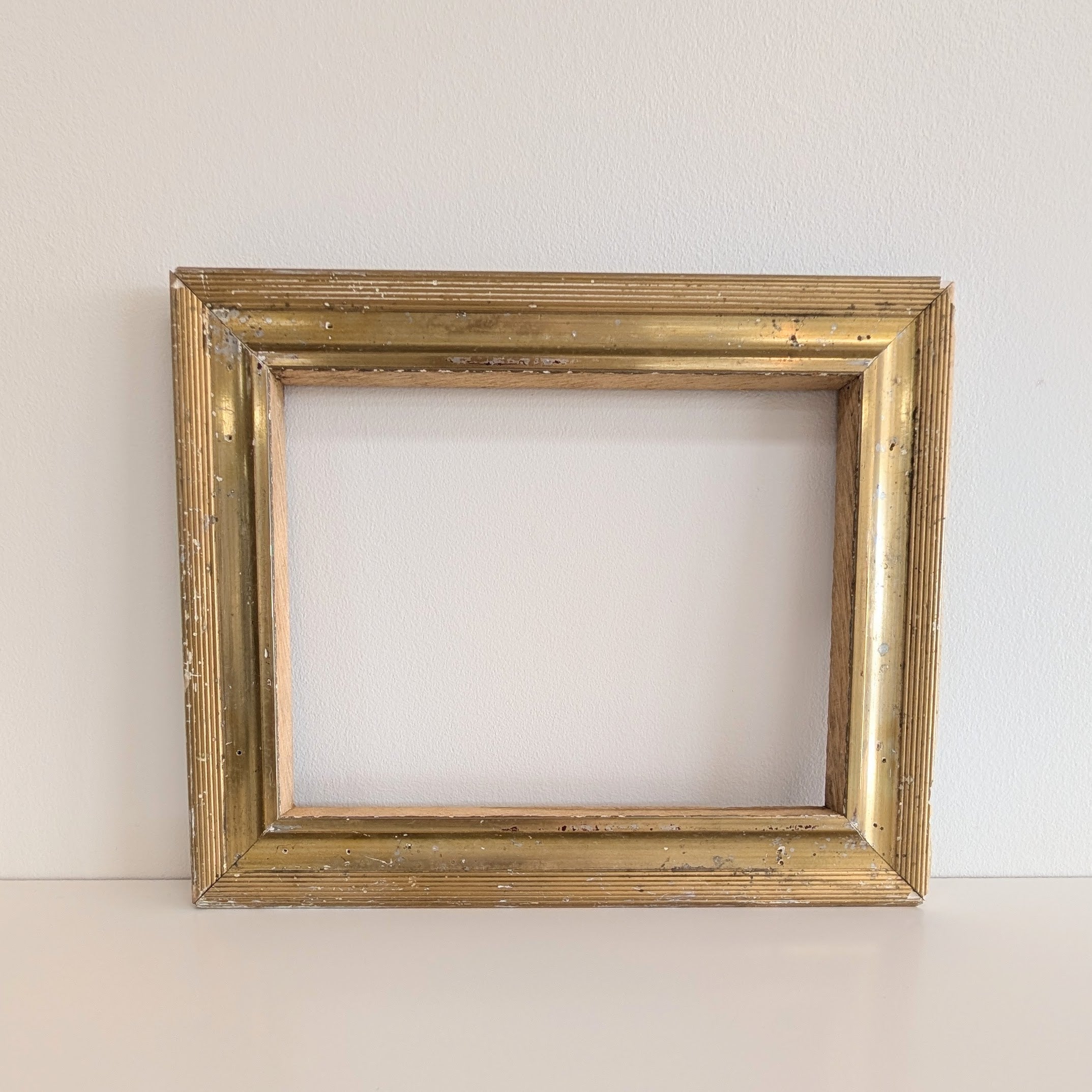 *Found* Empty Vintage Frame