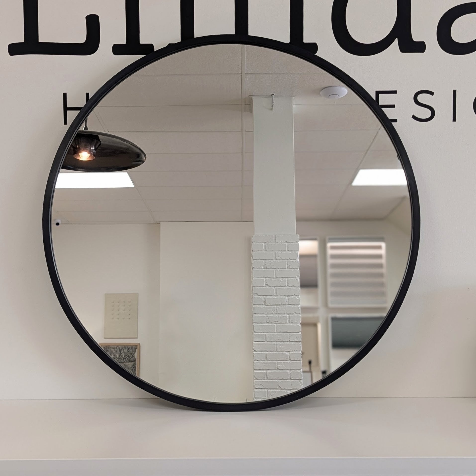 Hub 37" Mirror